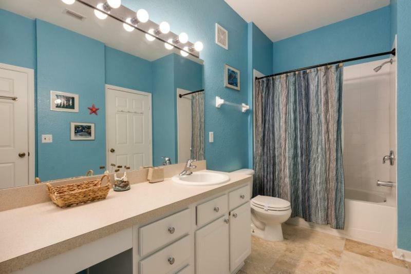 Lovely 3 Bedroom 2 Bath Area