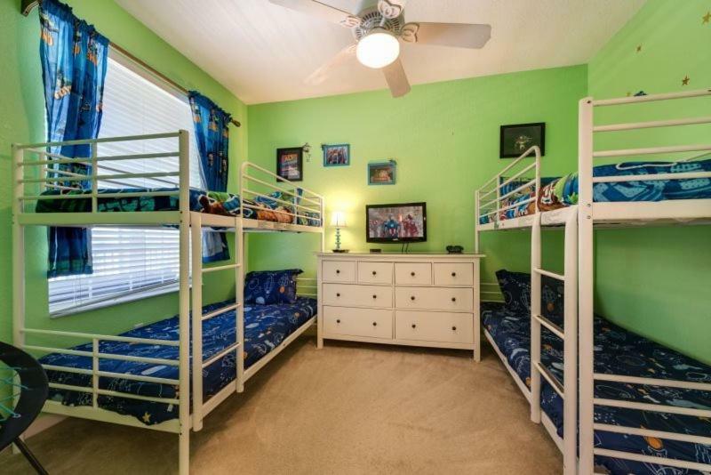 Lovely 3 Bedroom 2 Bath Area * Orlando
