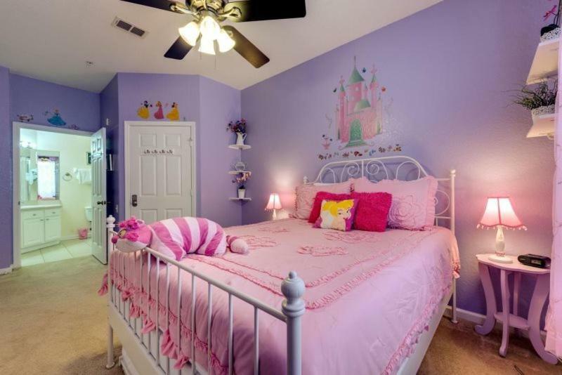 Lovely 3 Bedroom 2 Bath Area * Orlando