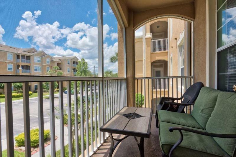 Lovely 3 Bedroom 2 Bath Area